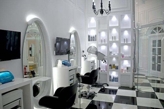 resiko usaha salon kecantikan